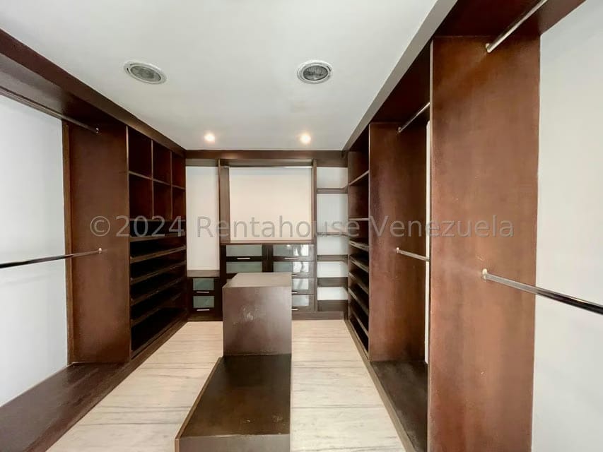 Casa (Multipes Niveles) en Venta en El Castaño (Zona Privada), Aragua - 28