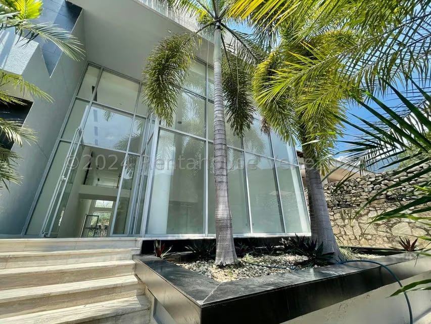Casa (Multipes Niveles) en Venta en El Castaño (Zona Privada), Aragua - 5