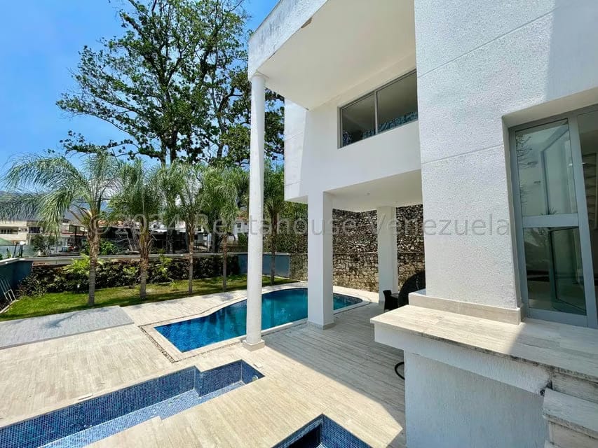 Casa (Multipes Niveles) en Venta en El Castaño (Zona Privada), Aragua - 51