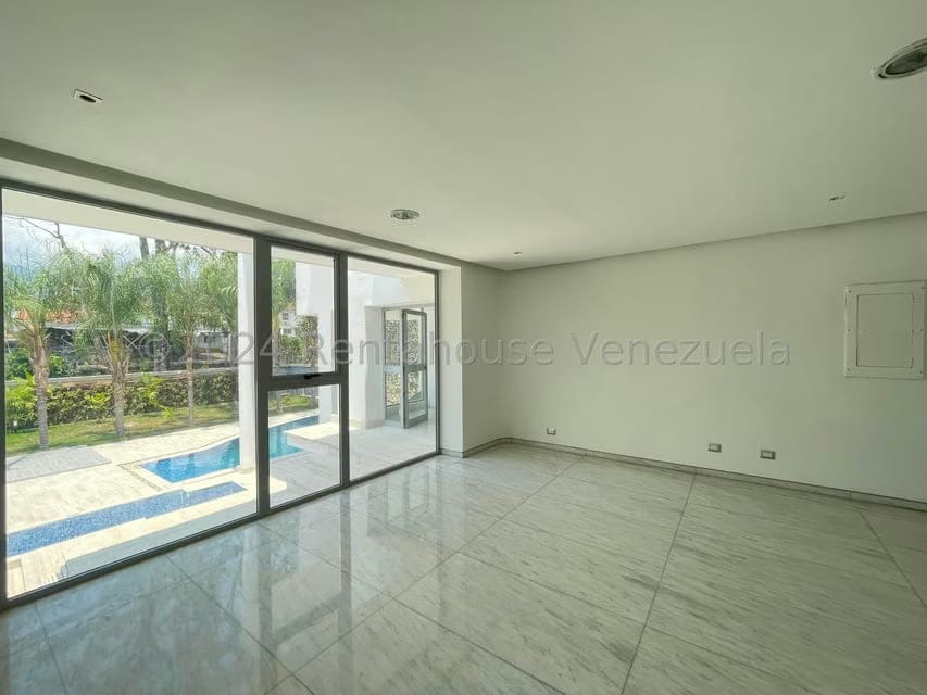 Casa (Multipes Niveles) en Venta en El Castaño (Zona Privada), Aragua - 8