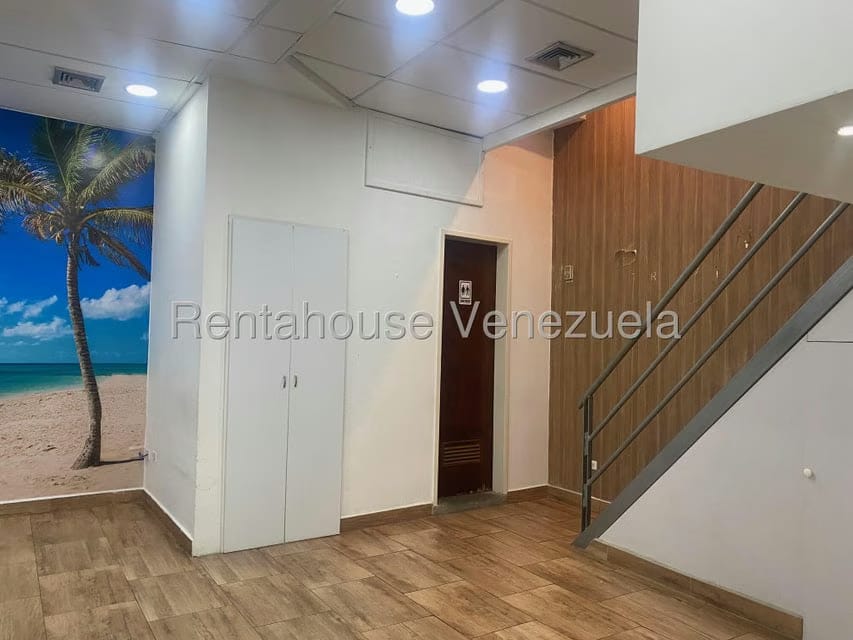 Comercial (Local Comercial) en Alquiler en Prebo I, Carabobo - 11