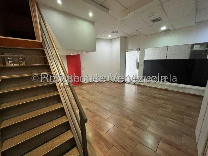 Comercial (Local Comercial) en Alquiler en Prebo I, Carabobo - 13