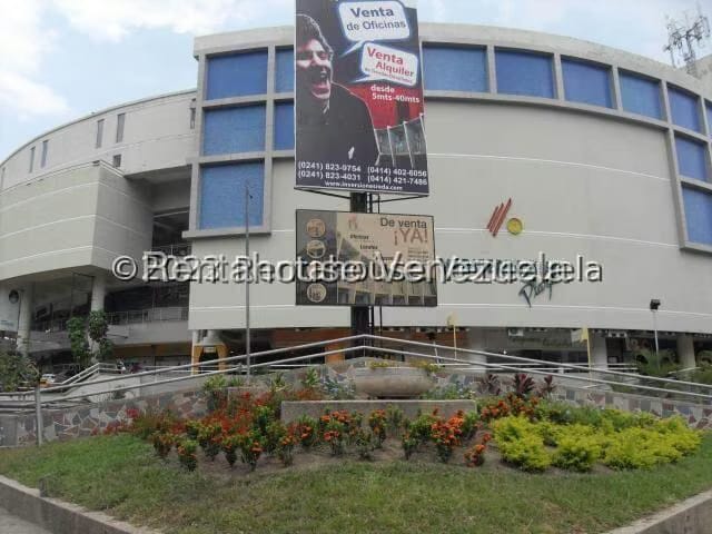 Comercial (Local Comercial) en Alquiler en Prebo I, Carabobo - 24