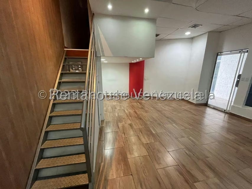 Comercial (Local Comercial) en Alquiler en Prebo I, Carabobo - 10