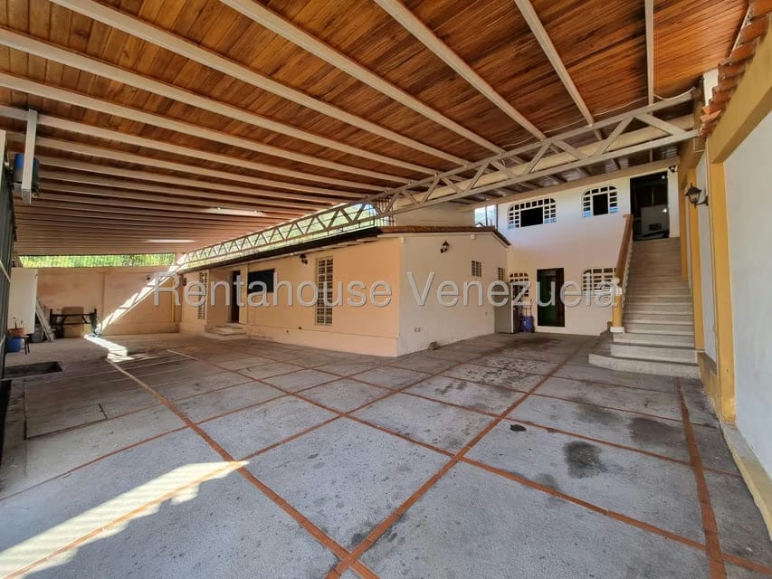 Casa (Multipes Niveles) en Venta en La Pedregosa, Merida - 3