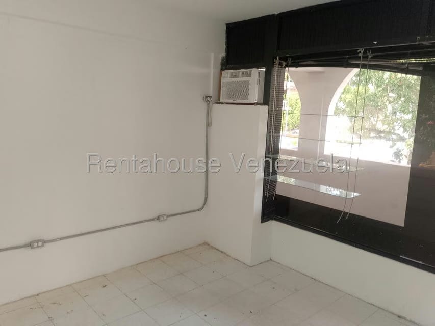 Comercial (Local Comercial) en Venta en El Parral, Carabobo - 6