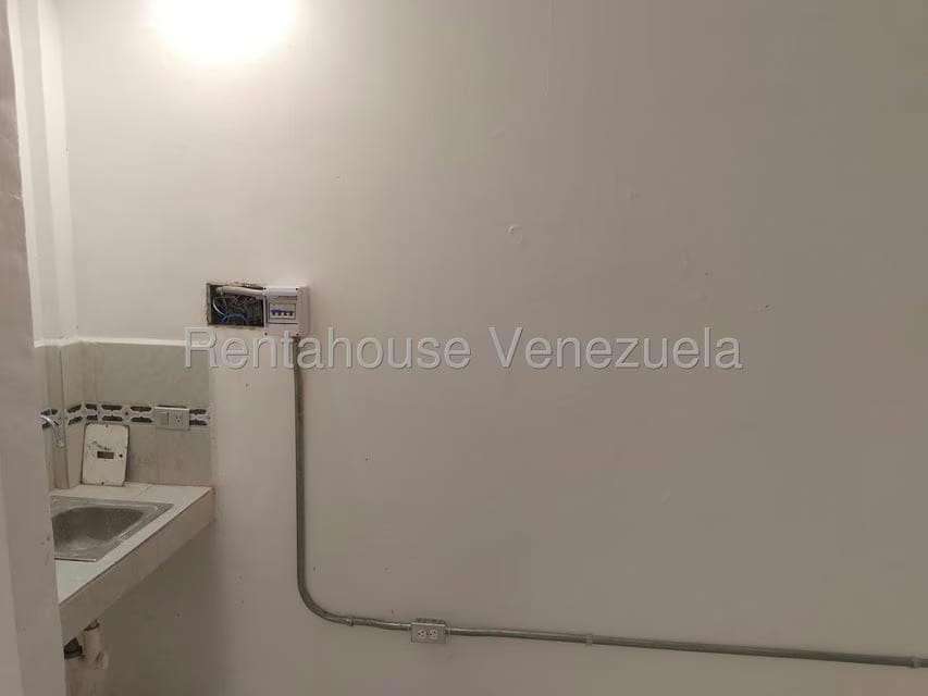 Comercial (Local Comercial) en Venta en El Parral, Carabobo - 7