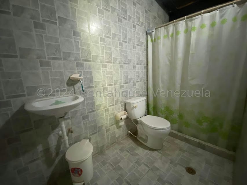 Casa (1 Nivel) en Venta en Villa Virginia, Aragua - 10