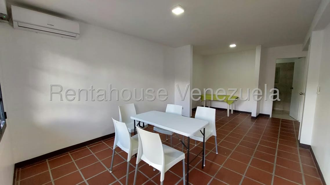 Comercial (Oficina) en Alquiler en El Cafetal, Distrito Metropolitano - 5