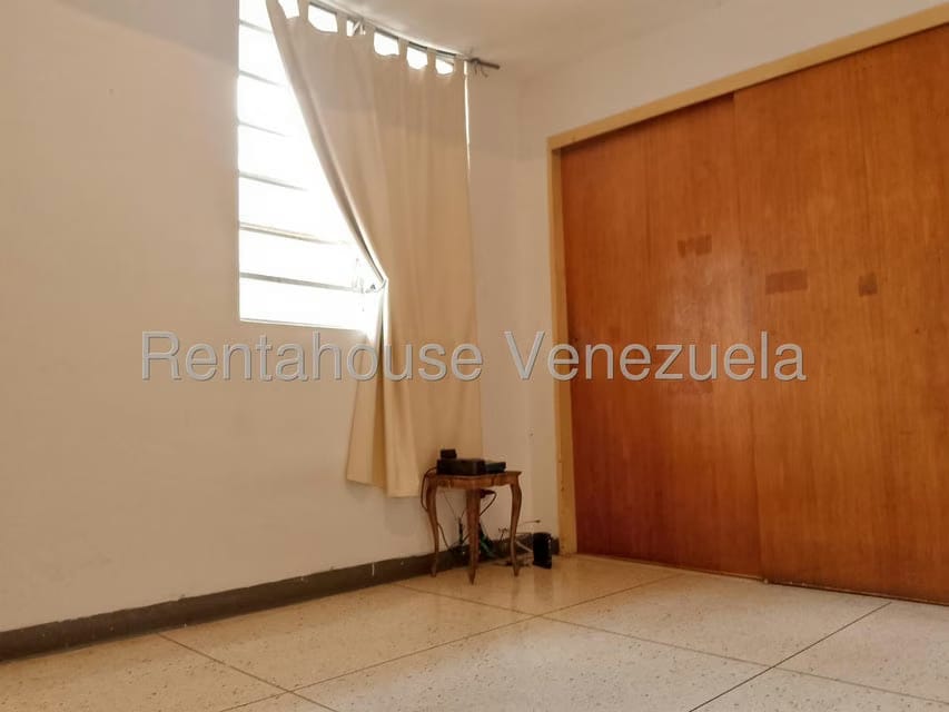 Casa (1 Nivel) en Venta en El Marques, Distrito Metropolitano - 12