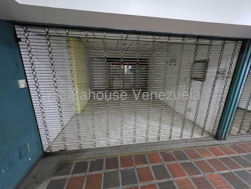 Comercial (Local Comercial) en Alquiler en Los Salias, Miranda - 5