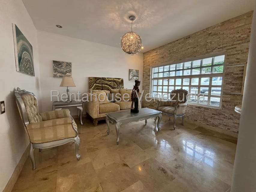 Casa (Duplex) en Venta en Lomas de La Lagunita, Distrito Metropolitano - 18