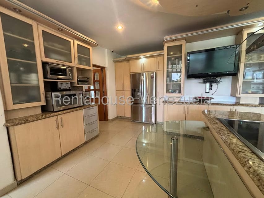 Casa (Duplex) en Venta en Lomas de La Lagunita, Distrito Metropolitano - 25