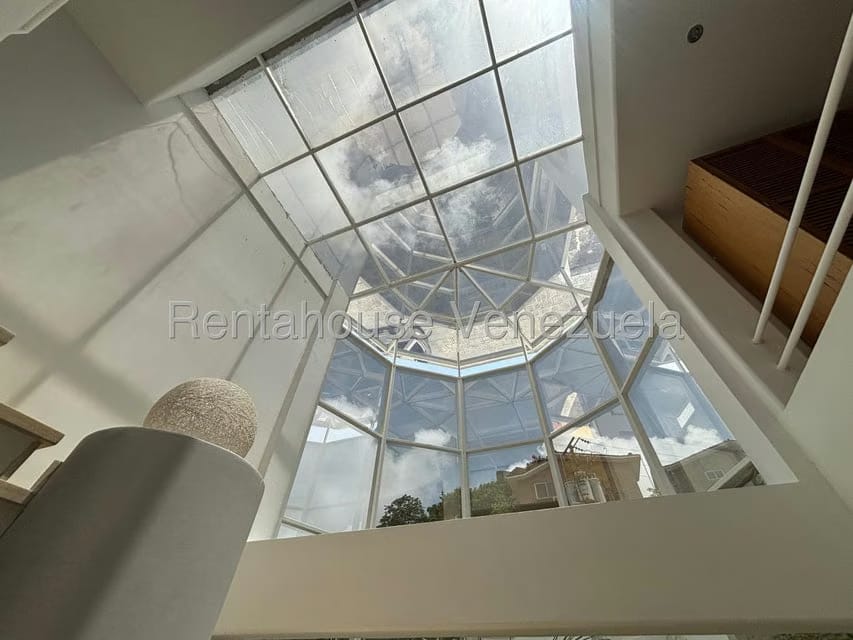 Casa (Duplex) en Venta en Lomas de La Lagunita, Distrito Metropolitano - 29