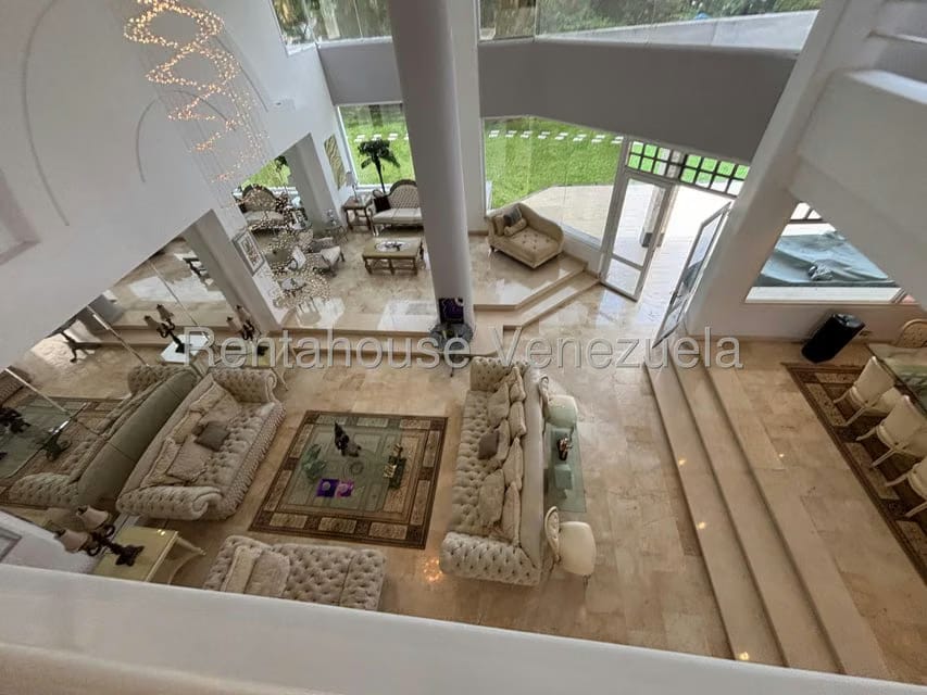 Casa (Duplex) en Venta en Lomas de La Lagunita, Distrito Metropolitano - 33