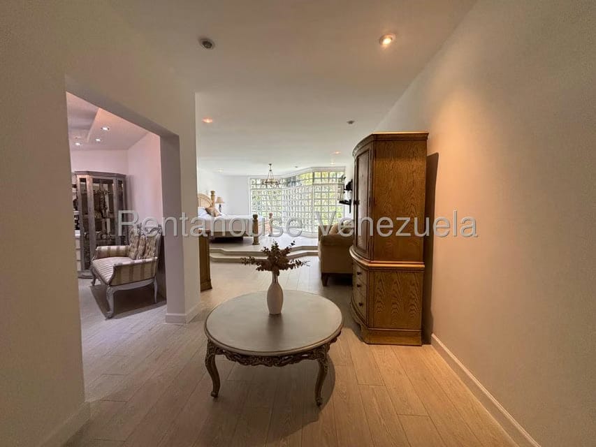 Casa (Duplex) en Venta en Lomas de La Lagunita, Distrito Metropolitano - 47