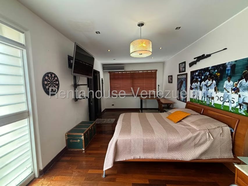 Casa (Duplex) en Venta en Lomas de La Lagunita, Distrito Metropolitano - 62