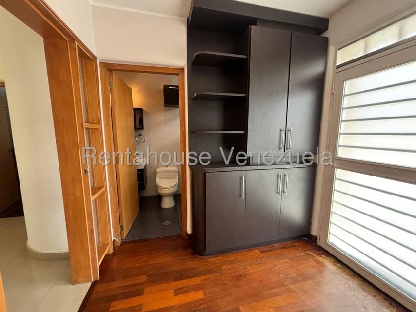 Casa (Duplex) en Venta en Lomas de La Lagunita, Distrito Metropolitano - 63