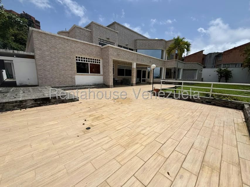 Casa (Duplex) en Venta en Lomas de La Lagunita, Distrito Metropolitano - 70