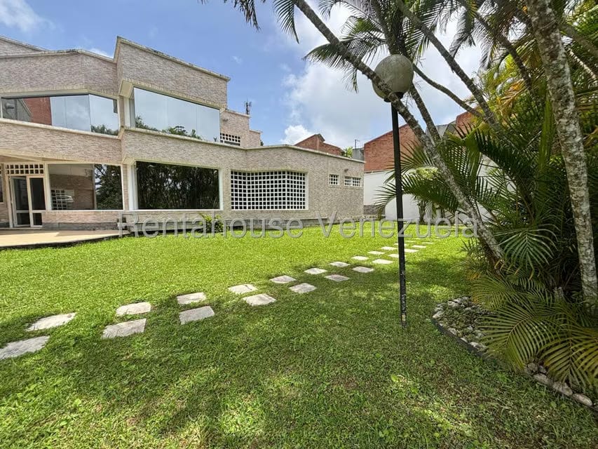 Casa (Duplex) en Venta en Lomas de La Lagunita, Distrito Metropolitano - 74