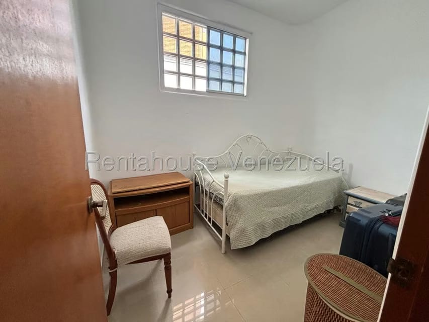 Casa (Duplex) en Venta en Lomas de La Lagunita, Distrito Metropolitano - 79