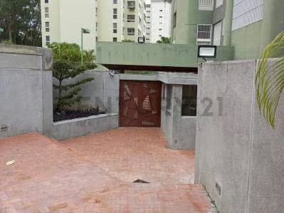 VENTA de APTO EXCLUSIVA ZONA DEL ESTE DE LA CIUDAD / NARANJOS CAFETAL - 2