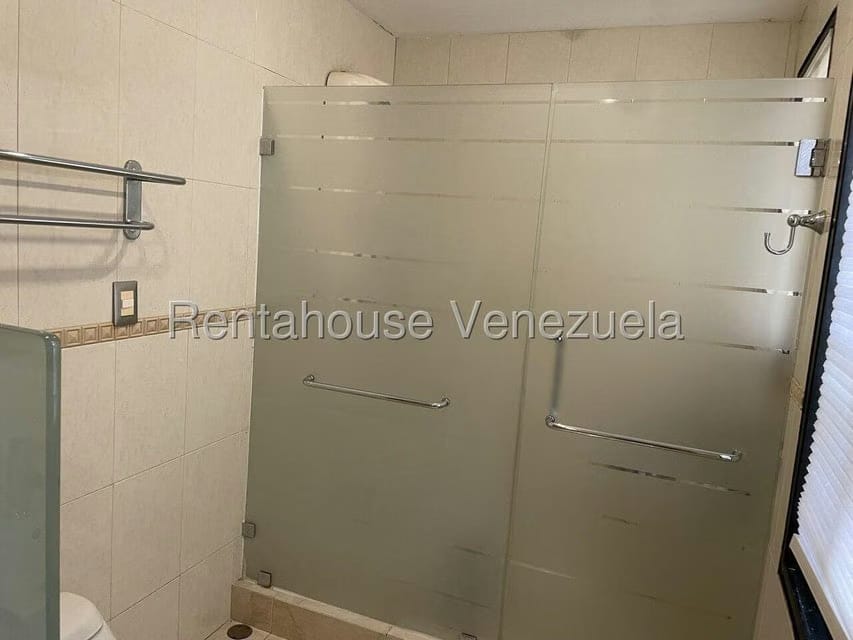 Apartamento (1 Nivel) en Venta en Colinas de Valle Arriba, Distrito Metropolitano - 21