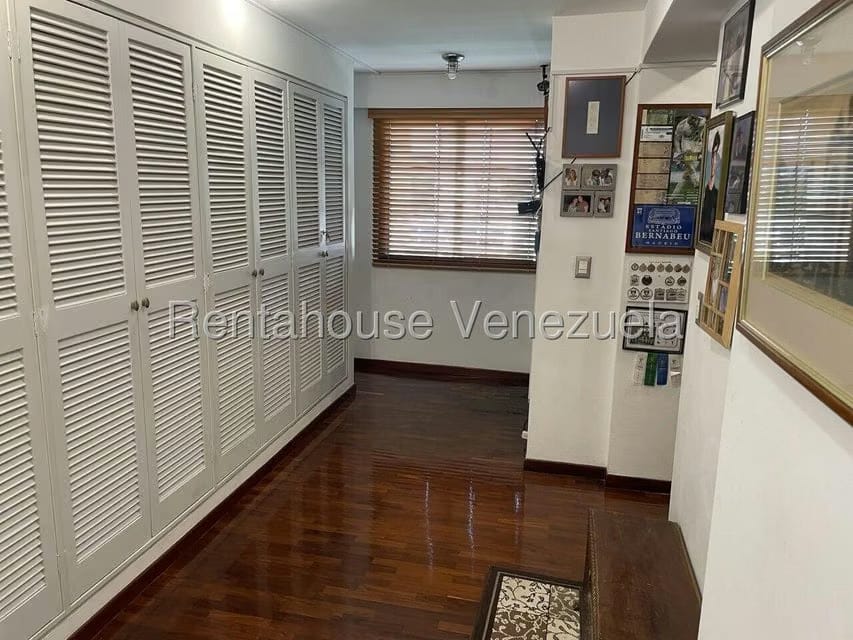 Apartamento (1 Nivel) en Venta en Colinas de Valle Arriba, Distrito Metropolitano - 27