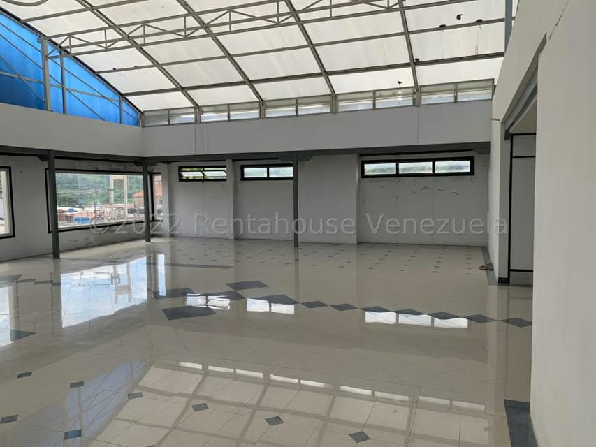 Comercial (Local Comercial) en Venta en Zona Centro, Aragua - 11