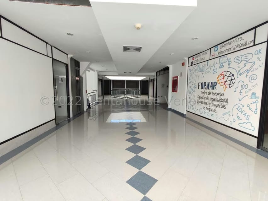 Comercial (Local Comercial) en Venta en Zona Centro, Aragua - 21