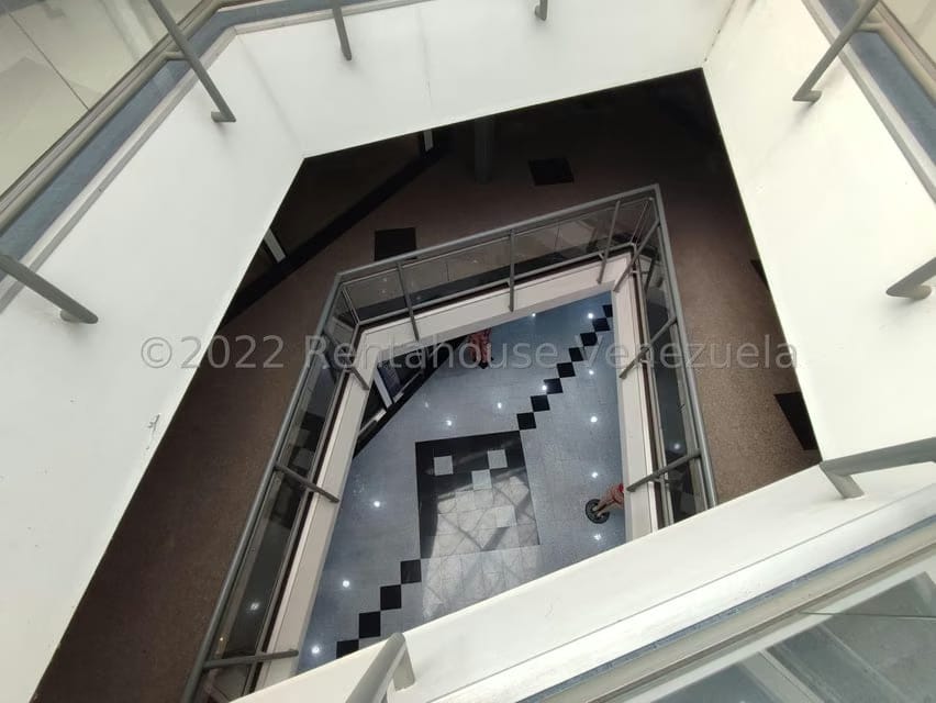 Comercial (Local Comercial) en Venta en Zona Centro, Aragua - 28