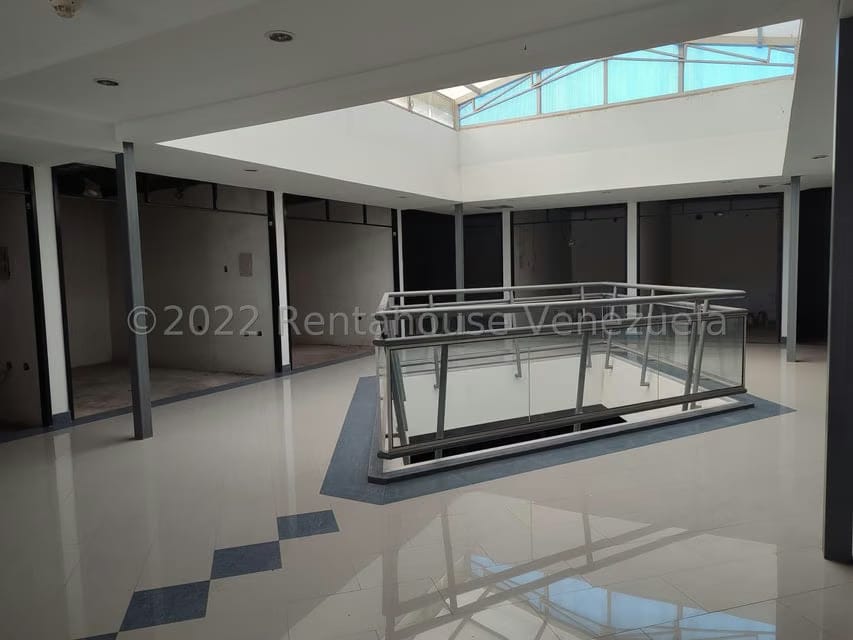 Comercial (Local Comercial) en Venta en Zona Centro, Aragua - 5