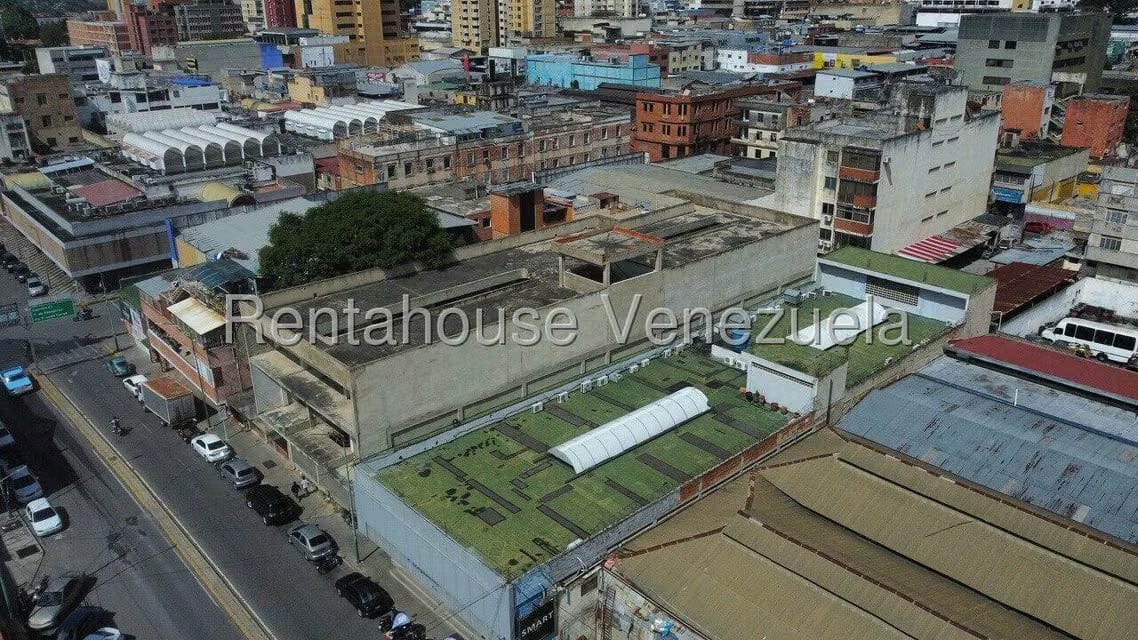 Comercial (Local Comercial) en Venta en Centro, Lara - 3