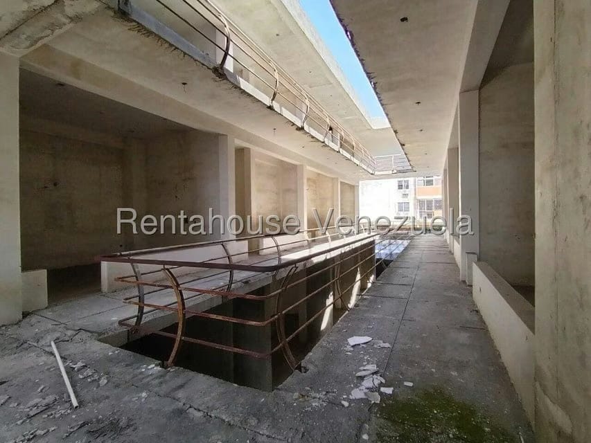 Comercial (Local Comercial) en Venta en Centro, Lara - 8