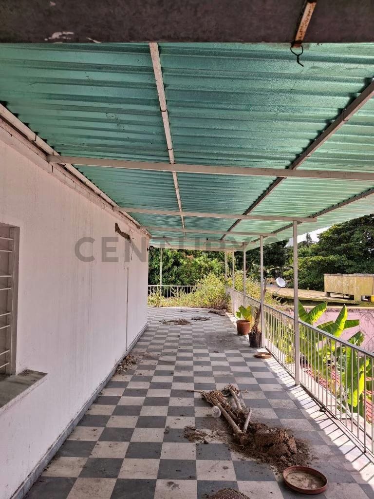 Alquiler de Terreno y Casa en la Urbanización Altamira, Chacao. L.Ll - 26