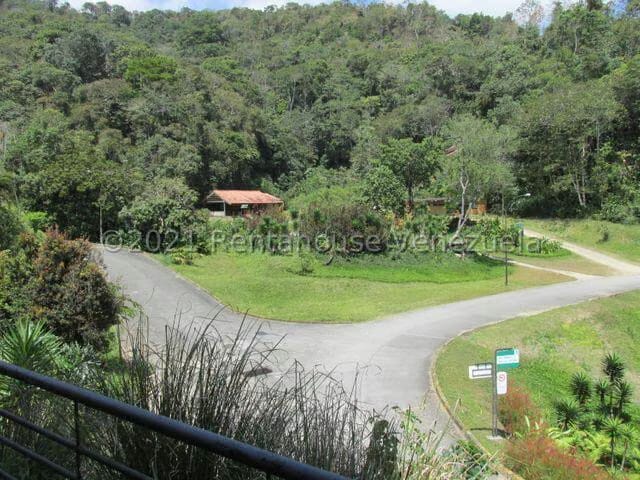 Townhouse (Duplex) en Venta en Monte Claro, Distrito Metropolitano - 52