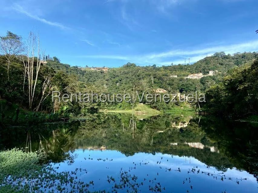 Townhouse (Duplex) en Venta en Monte Claro, Distrito Metropolitano - 61