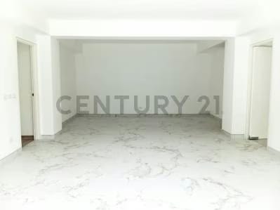 Lujoso y Confortable Apartamento en Venta en Macaracuay con Financiamiento - 5