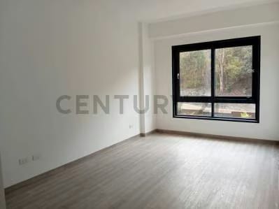 Lujoso y Confortable Apartamento en Venta en Macaracuay con Financiamiento - 9