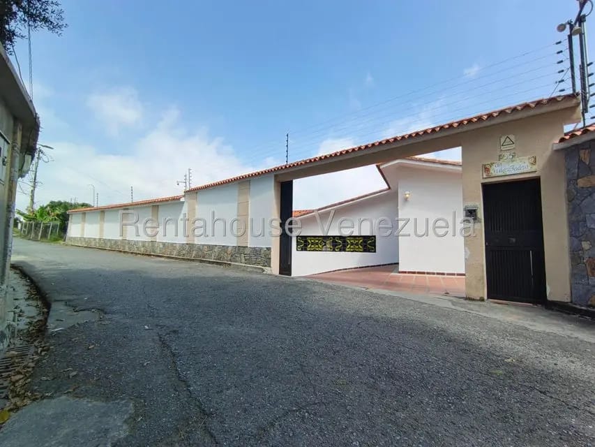 Casa (1 Nivel) en Venta en La Macarena Norte, Miranda - 20