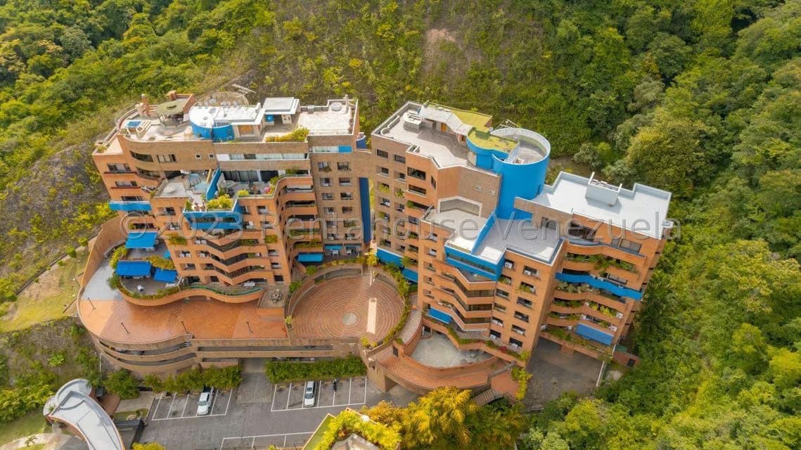 Apartamento (Duplex) en Venta en Lomas de La Alameda, Distrito Metropolitano - 31