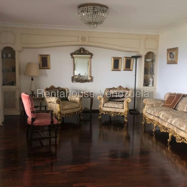 Apartamento (1 Nivel) en Venta en La Castellana, Distrito Metropolitano - 11
