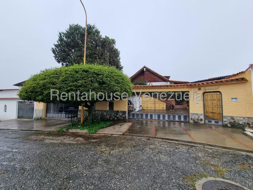 Casa (Multipes Niveles) en Venta en San Antonio, Merida