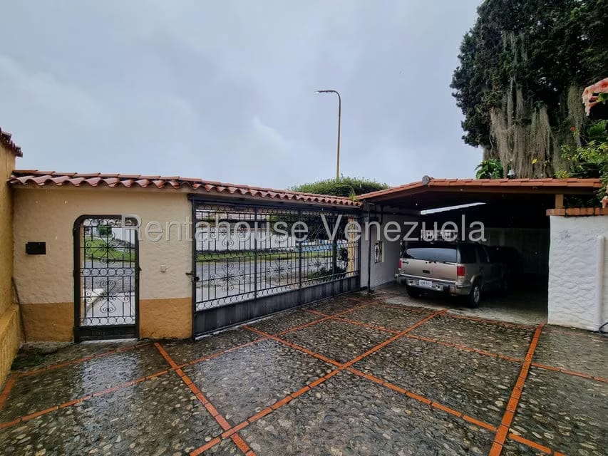 Casa (Multipes Niveles) en Venta en San Antonio, Merida - 3