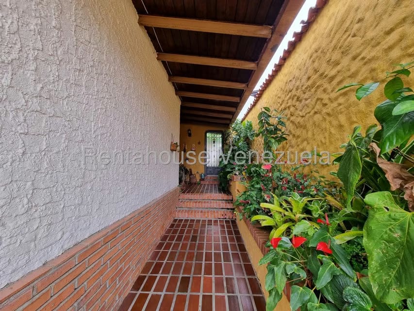 Casa (Multipes Niveles) en Venta en San Antonio, Merida - 4