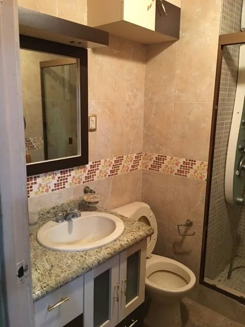 VENDO APARTAMENTO LA ROSALEDA SUR - 6