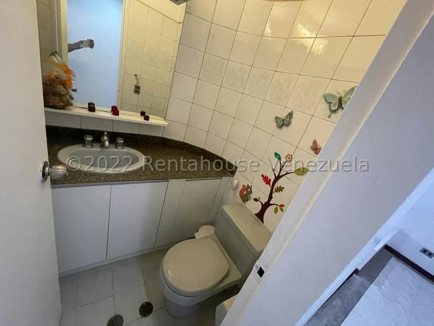 Townhouse (Duplex) en Venta en Parcelamiento Cortada del guayabo, Miranda - 27