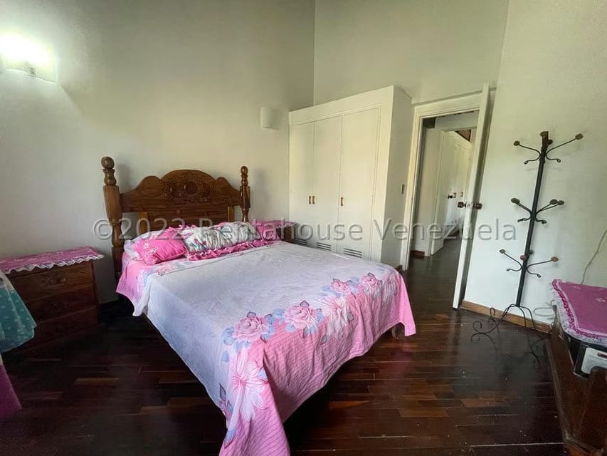 Townhouse (Duplex) en Venta en Parcelamiento Cortada del guayabo, Miranda - 45