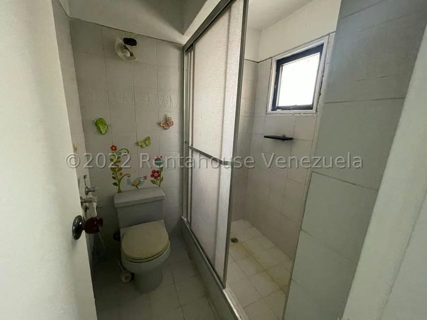 Townhouse (Duplex) en Venta en Parcelamiento Cortada del guayabo, Miranda - 48