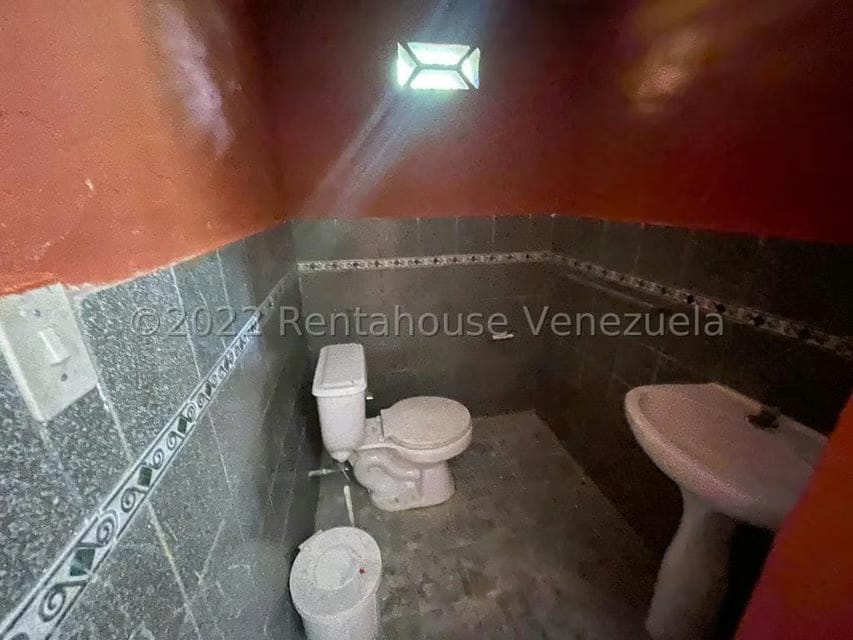 Townhouse (Duplex) en Venta en Parcelamiento Cortada del guayabo, Miranda - 50
